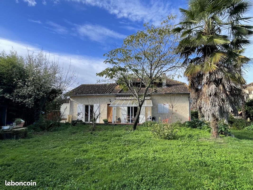 Maison 6 pièces 146 m² · à Lannepax · 146 m² · 148 500 €