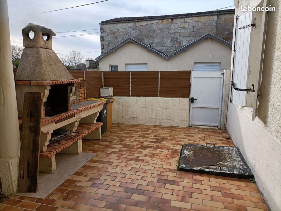 Maison 110 m² · à Val de Virvée · 110 m² · 880 €/mois