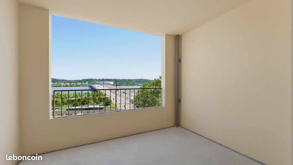Appartement 2 pièces 49 m² · à Bordeaux · 49 m² · 914 €