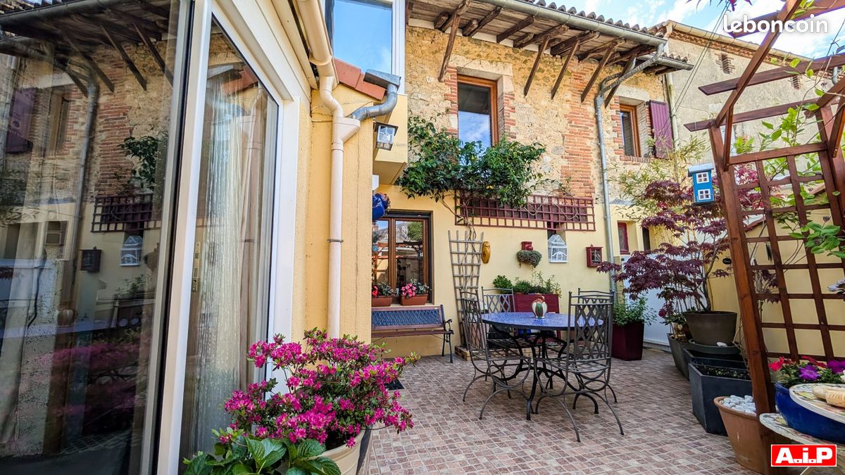 Maison 4 pièces 112 m² · à Saint-Amand-sur-Sèvre · 112 m² · 156 700 €