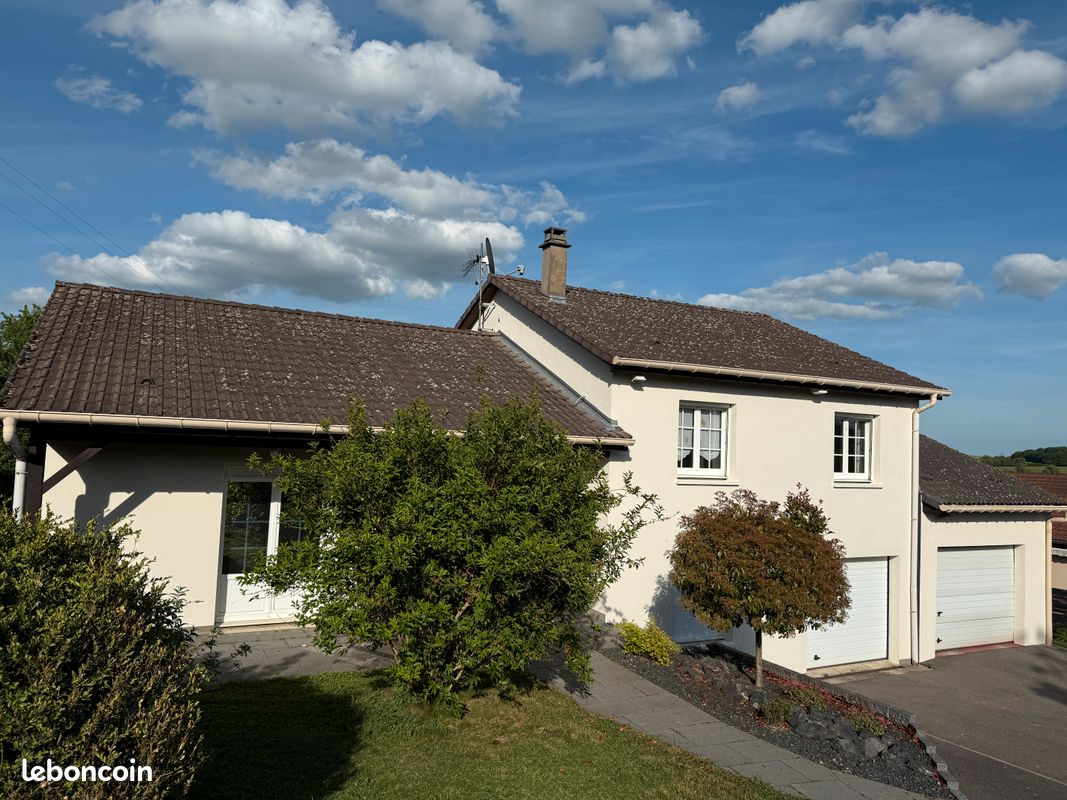 Maison 5 pièces 100 m² · à Lesménils · 100 m² · 319 000 €