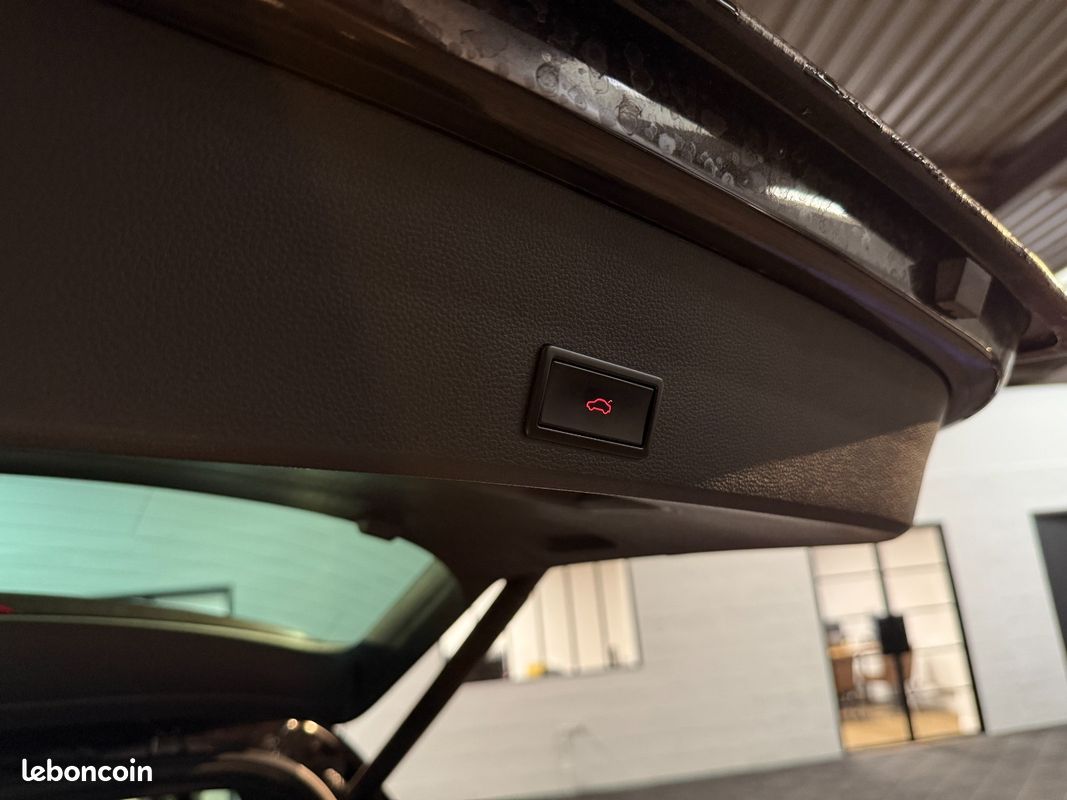 SEAT ATECA 1.4 TSI 150 ch 4Drive XCELLENCE / SUIVI COMPLET SEAT / TOIT OUVRANT /CAMÉRA 360° / CARPLAY / HAYON (image 28)