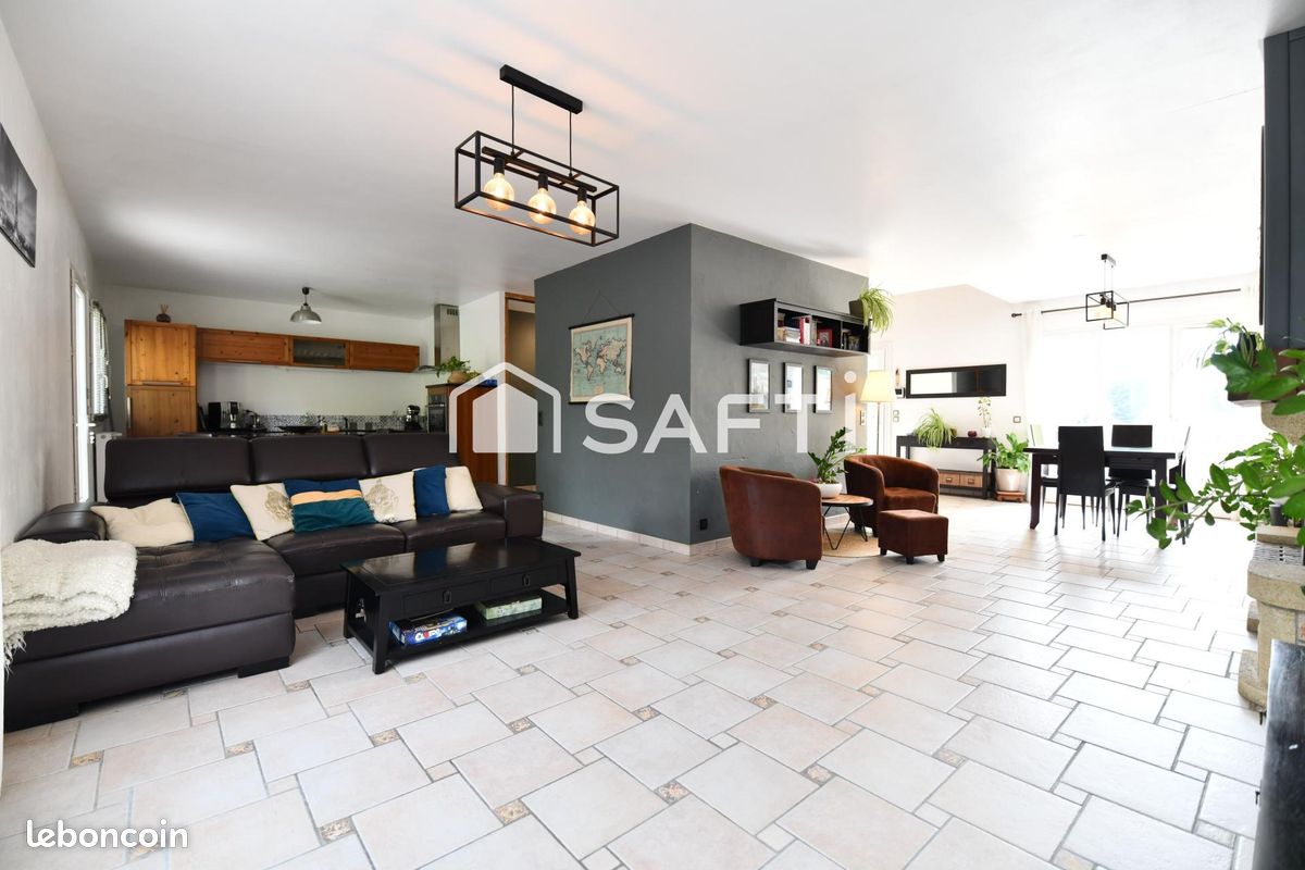 Maison 6 pièces 134 m² · à Morangis · 134 m² · 433 000 €