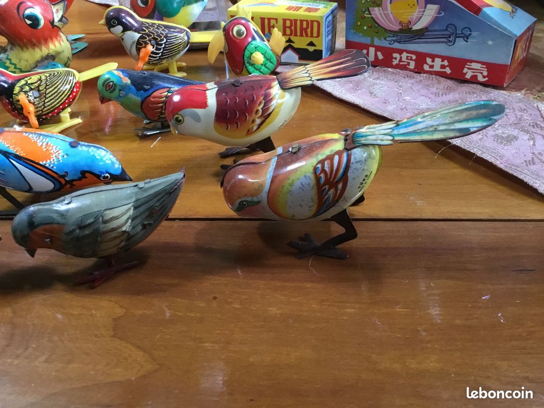 Oiseau jouet mécanique - France