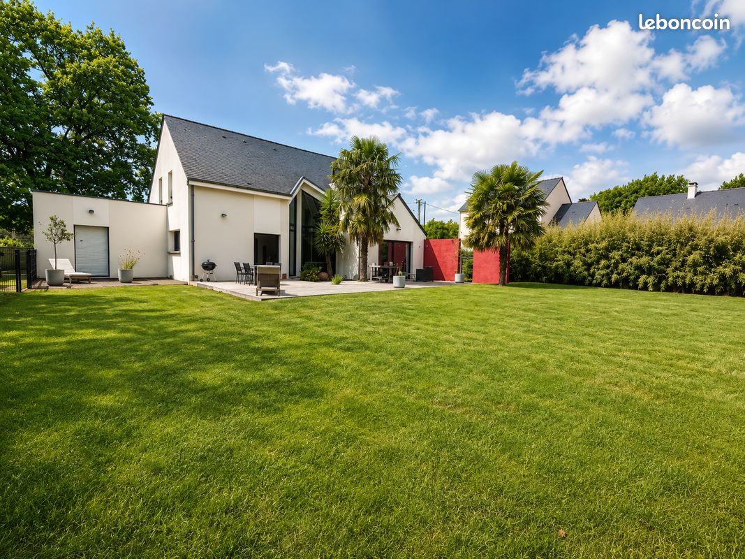Maison 6 pièces 172 m² · à Ligné · 172 m² · 430 000 €