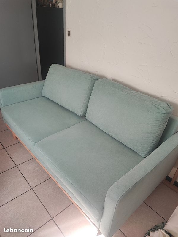 Canape (image 1)
