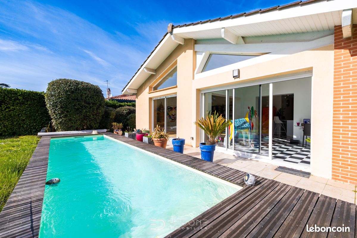 Maison 6 pièces 256 m² · à Quint-Fonsegrives · 256 m² · 849 000 €