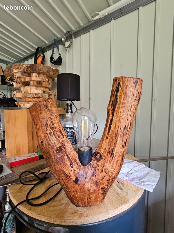 Lampe Bambou Migina, une lampe artisanale en bambou