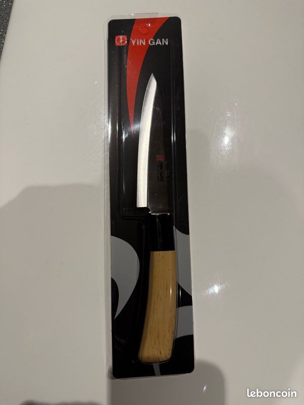 COUTEAU JAPONAIS Ying Guns Sashimi Usuba 11 CM INOX