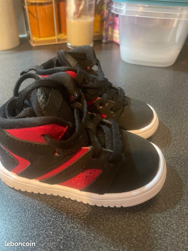 Basket Jordane Lacoste bébé Chaussures - Main Image