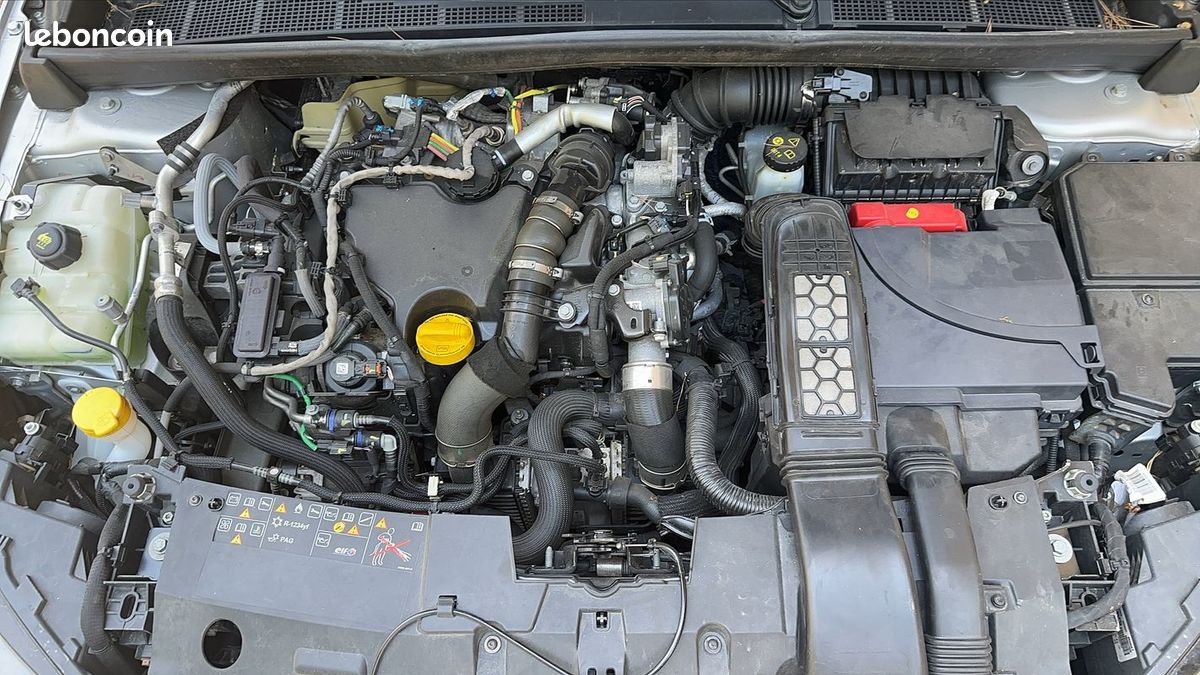 Renault Mégane Estate IV 1.5 Blue dCi 115 Business (image 15)
