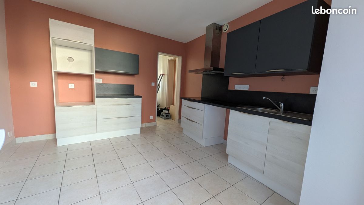 Maison 4 pièces 65 m² · à Les Herbiers · 65 m² · 700 €/mois