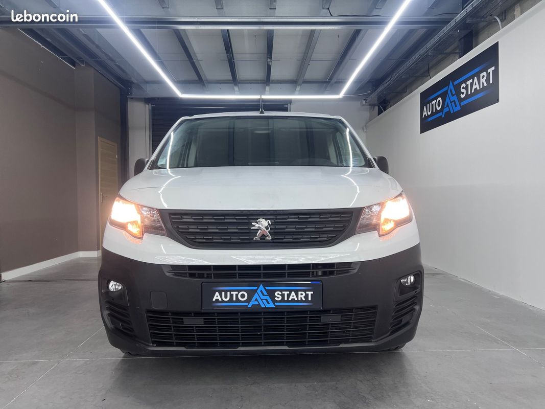Peugeot Partner Premium L1 1.5 BlueHDI 130cv/3 Places/CarPlay/Radar AR/Régulateur De Vitesse (image 4)