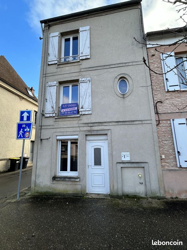 Maison 4 pièces 57 m² · à Angerville · 57 m² · 109 000 €