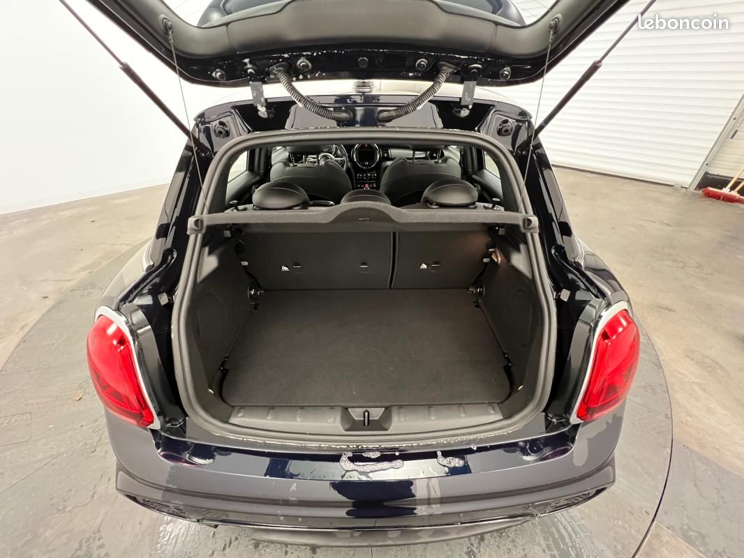 Mini 5 portes HATCH F55 LCI Cooper 136 ch BVA7 Finition John Works (image 12)