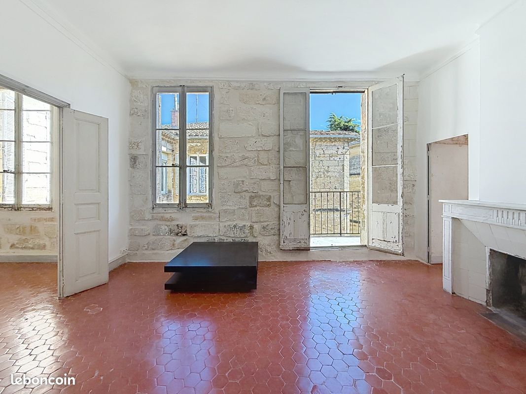 Appartement 6 pièces 127 m² · à Avignon · 127 m² · 299 000 €