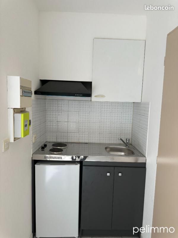 Appartement a louer salon-de-provence - 1 pièce(s) - 19 m2 - Surfyn