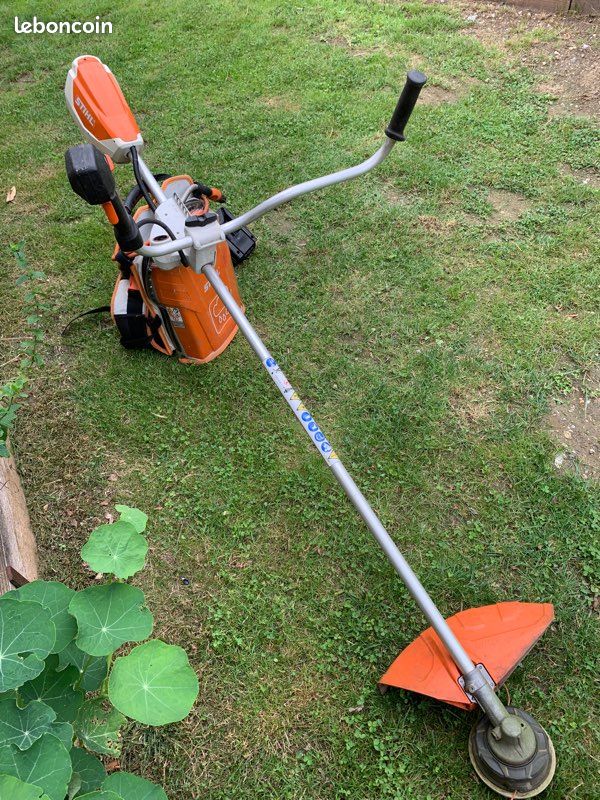 Lot debroussailleuse Stihl FSA130 Jardin Plantes