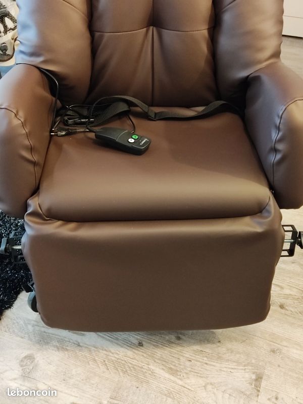 Fauteuil EIBY Tissu chenille Marron foncé