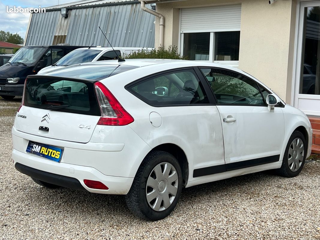 CITROEN C4 COUPE 1.6 VTi 120 cv (image 7)