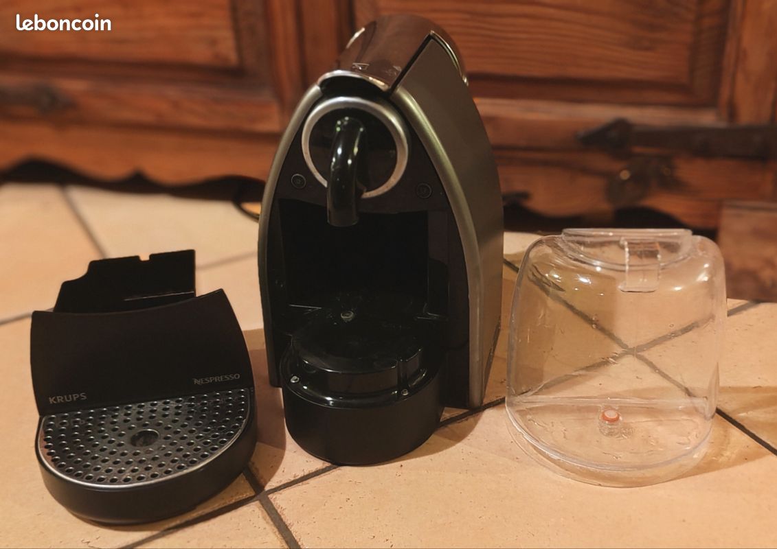 INTERRUPTEUR ON /OFF provenant de la cafetière NESPRESSO ESSENZA KRUPS XN 2125 2105 (image 6)