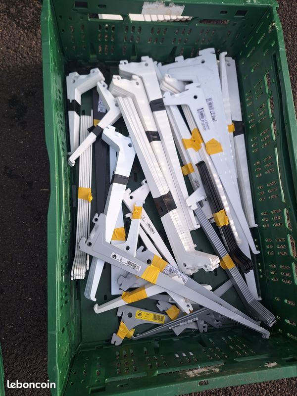 Enorme lot de plusieurs centaines de console et support neuf pour etagere a cremaillere (image 8)