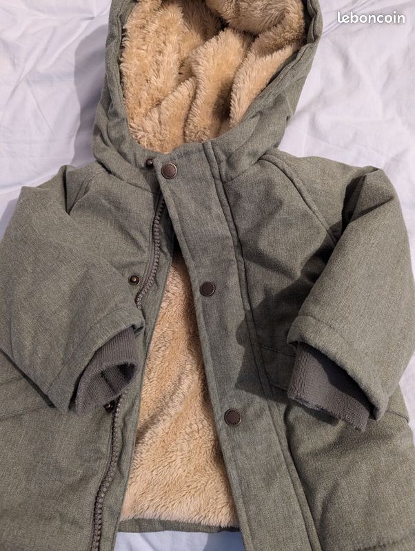 Beau manteau Vertbaudet comme neuf 6-9 mois (image 2)