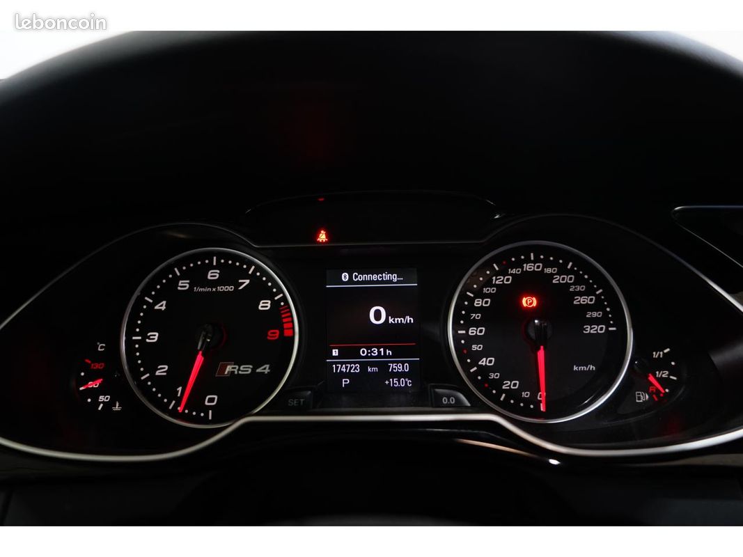 AUDI A4 RS4 Avant Quattro 4.2 V8 FSI - 450 - BV S-tronic RS4 AVANT 2012 BREAK (image 18)