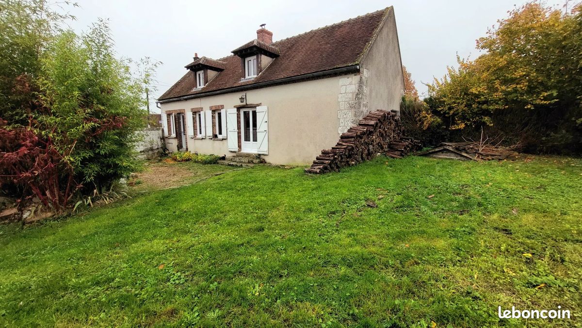Maison 5 pièces 84 m² · à Thorigny-sur-Oreuse · 84 m² · 115 000 €