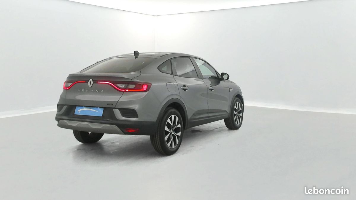 RENAULT Arkana E-Tech hybride 145 - 22 Evolution (image 5)