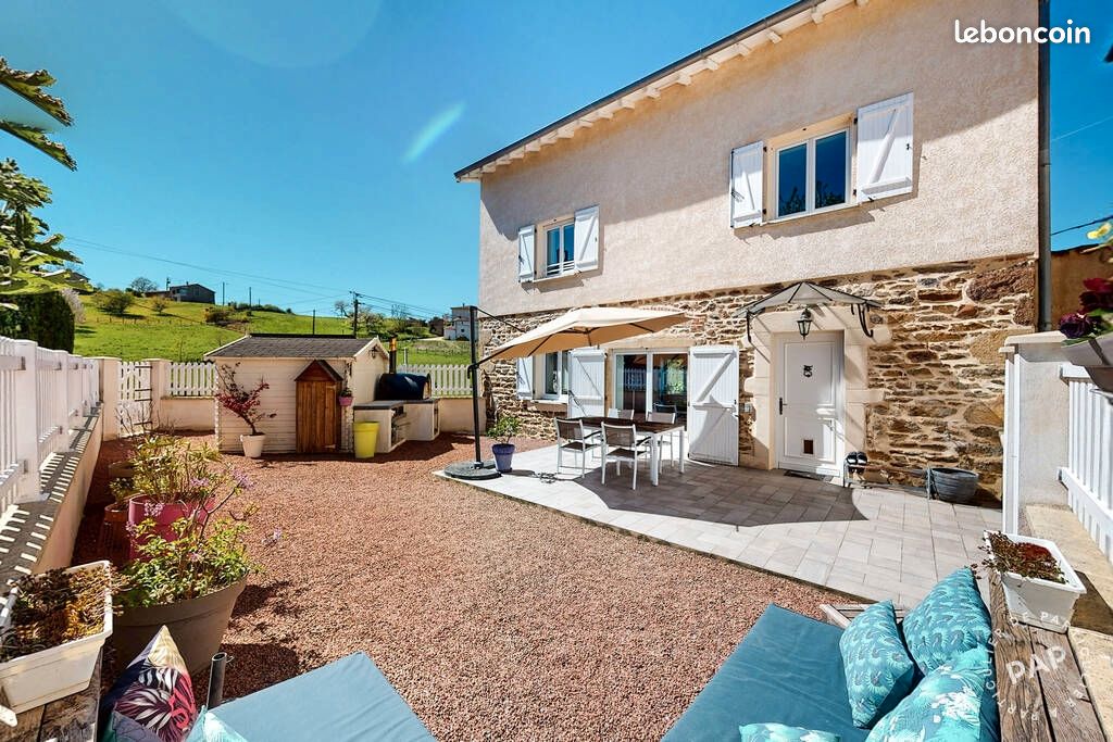 Maison 5 pièces 122 m² · à Sourcieux-les-Mines · 122 m² · 429 000 €