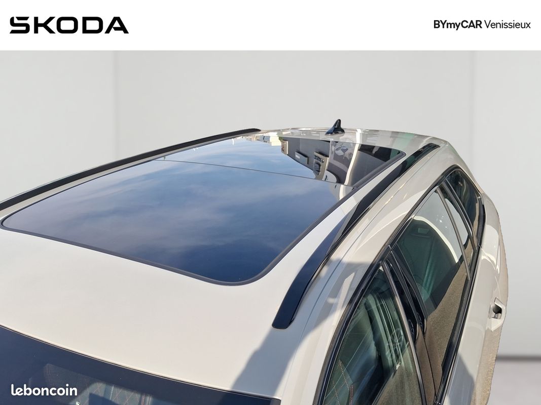 SKODA Octavia Combi 2.0 TFSI 265 ch DSG7 RS (image 23)