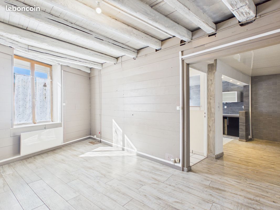 Maison 6 pièces 130 m² · à Vic-sur-Seille · 130 m² · 95 000 €