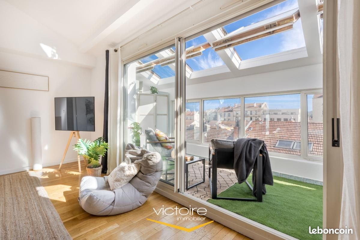 Appartement 2 pièces 64 m² · à Lyon · 64 m² · 239 000 €