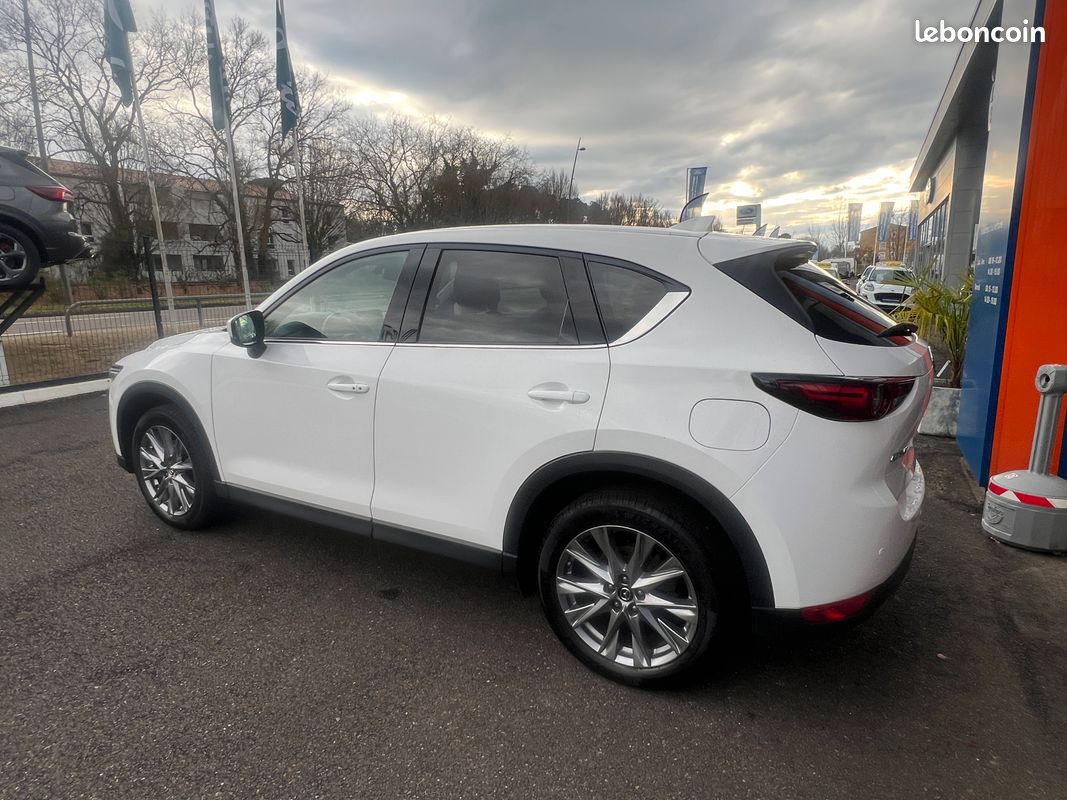 MAZDA CX-5 2.2 SKYACTIV-D 150 Sélection 4x2 BVA (image 4)