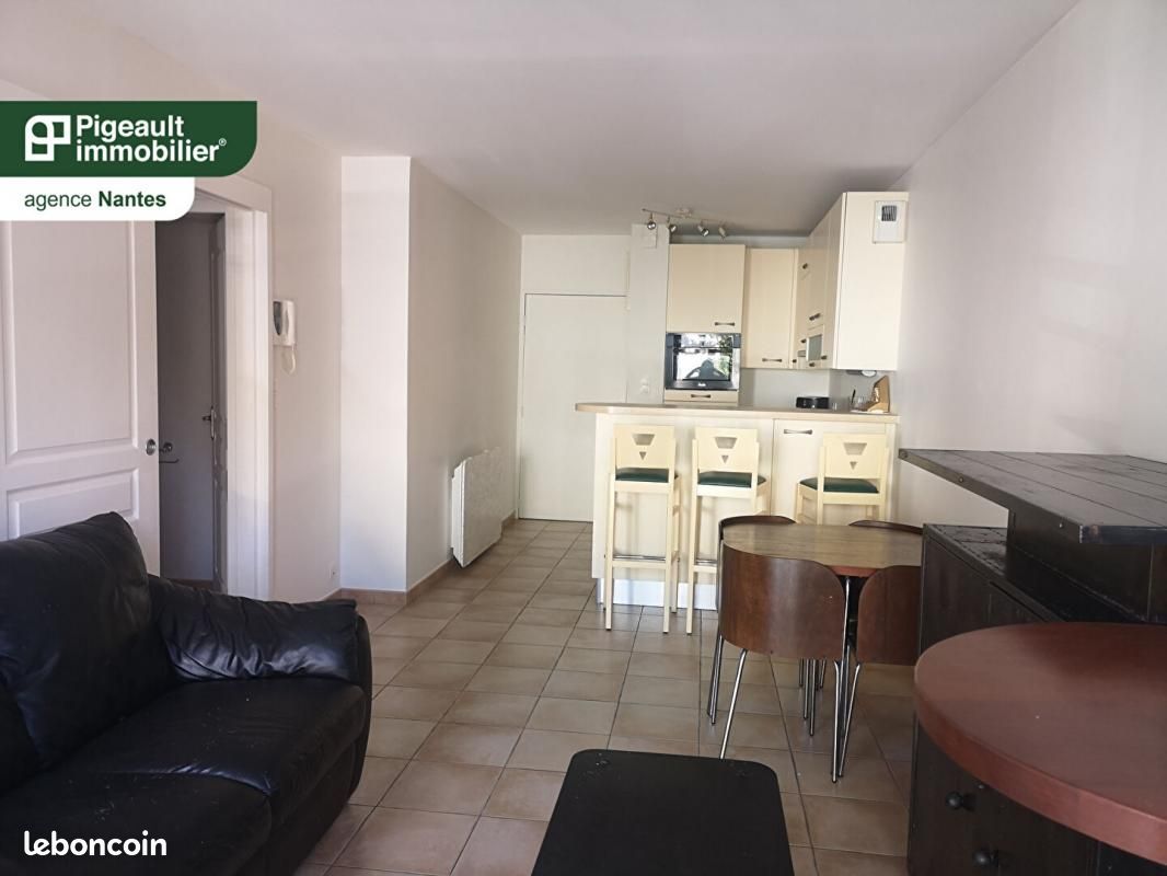 Appartement 2 pièce(s) 42 m²à louer Reze