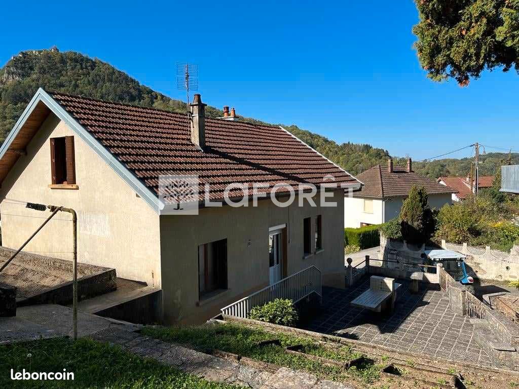 Maison 4 pièces 95 m² · à Salins-les-Bains · 95 m² · 109 000 €