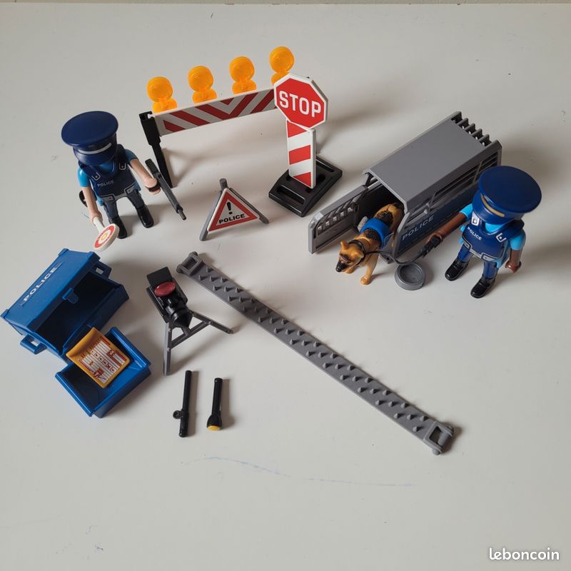 Playmobil barrage police et chien dans valise (image 2)