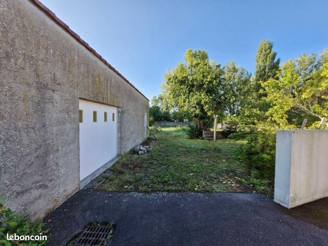 Terrain 850 m² Lege (image 3)