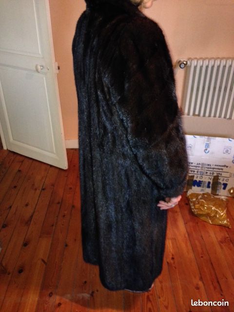 Manteau de Fourrure taille 42/44 (image 2)