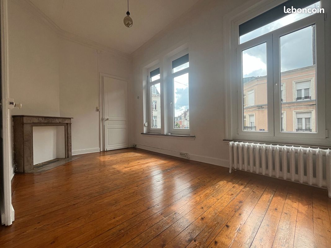 Appartement 3 pièces 115 m² · à Lille · 115 m² · 1 140 €