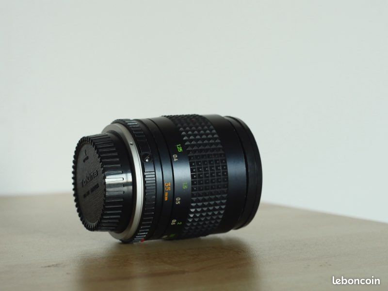 Objectif Minolta MC W Rokkor 28mm f2.8 avec ses bouchons et son pare-soleil dédié - Photo, audio & vidéo