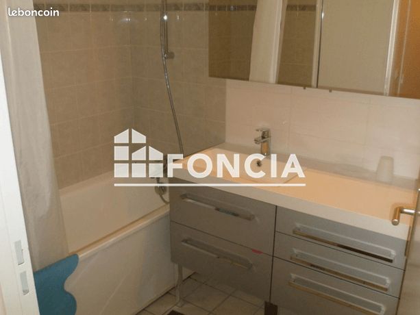 Appartement a louer courbevoie - 2 pièce(s) - 47 m2 - Surfyn