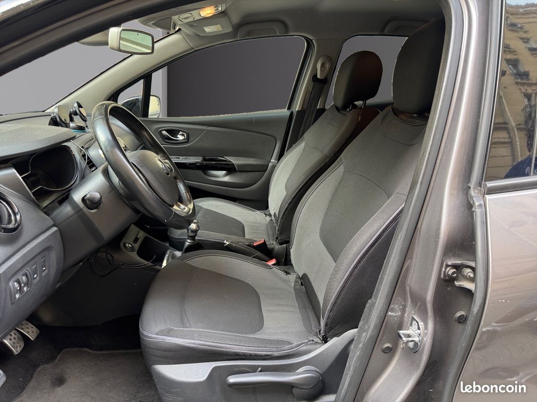 RENAULT CAPTUR I 1.5 DCI 90Ch ZEN INTENS Garantie 12 mois (image 9)