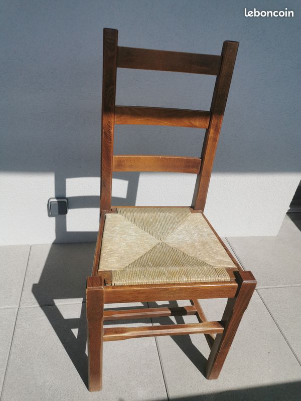 Lot 5 chaises (image 1)