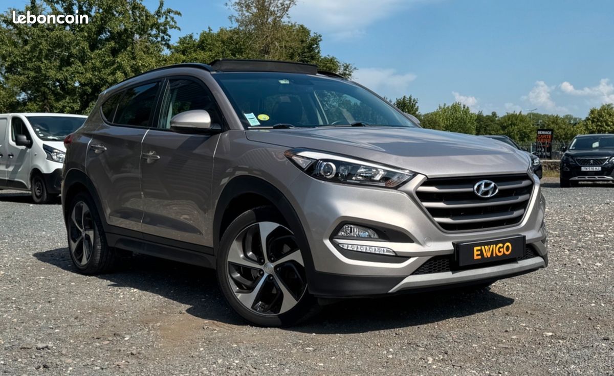 HYUNDAI TUCSON 1.7 CRDI 140 CREATIVE - TOIT OUVRANT - CARPLAY - SIÈGES CHAUFFANTs (image 20)