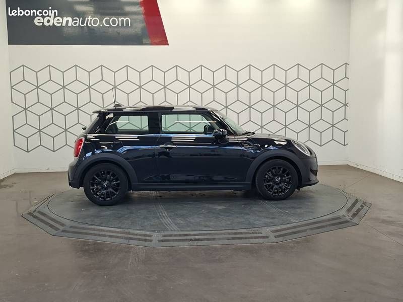 Mini Hatch 3 Portes Cooper 136 ch DKG7 Edition Camden (image 6)