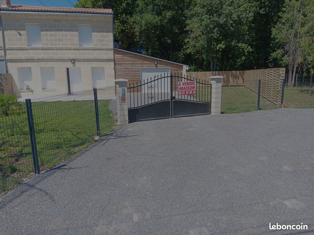 Maison 6 pièces 126 m² · à Saint-Vincent-de-Paul · 126 m² · 295 000 €
