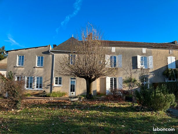 Maison 11 pièces 273 m²