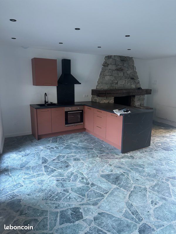 Appartement 2 pièces 80 m² · à Thônes · 80 m² · 1 190 €/mois